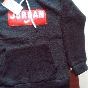 Winter upper wear